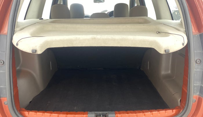 2017 Renault Duster 110 PS RXZ 4X2 AMT DIESEL, Diesel, Automatic, 1,08,965 km, Boot Inside