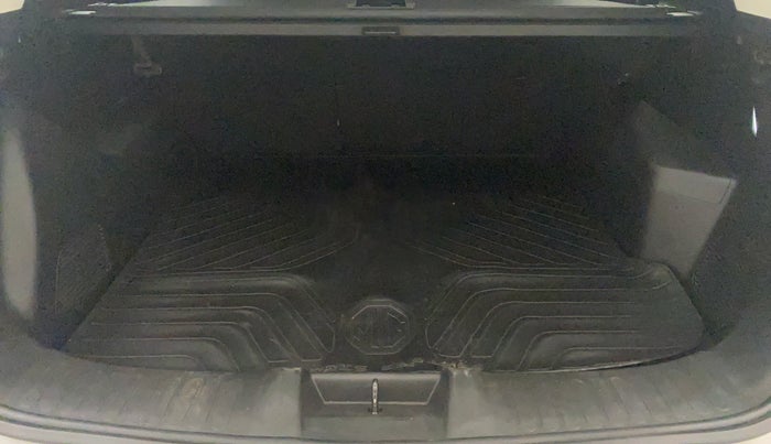 2020 MG HECTOR SHARP 1.5 DCT PETROL, Petrol, Automatic, 75,341 km, Boot Inside