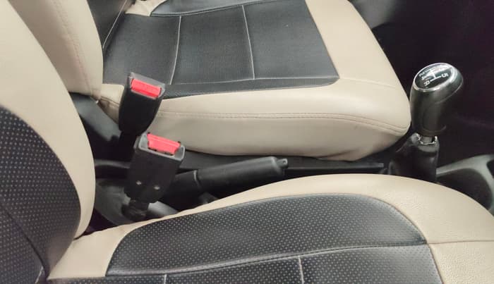 2013 Maruti Wagon R 1.0 LXI CNG, CNG, Manual, 69,201 km, Gear Lever