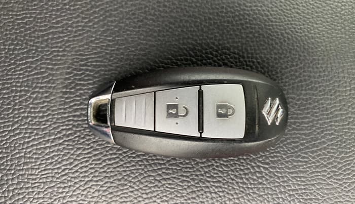 2019 Maruti IGNIS ZETA 1.2 AMT DUAL TONE, Petrol, Automatic, 93,019 km, Key Close Up