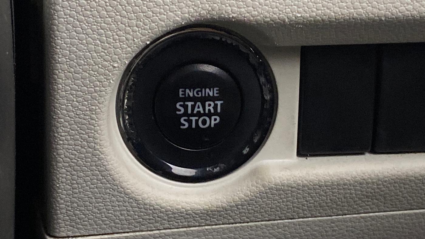 2019 Maruti IGNIS ZETA 1.2 AMT DUAL TONE, Petrol, Automatic, 92,955 km, Keyless Start/ Stop Button