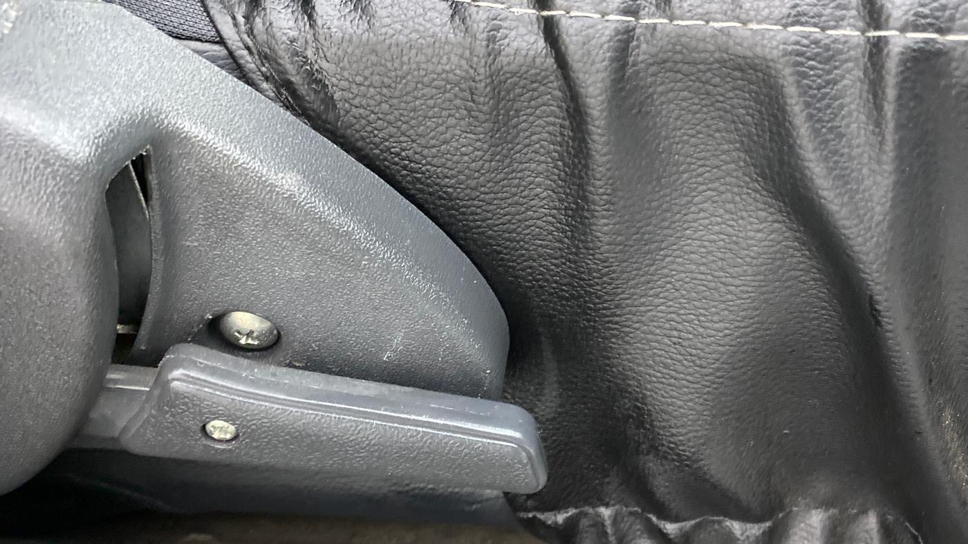 2018 Maruti Alto 800 LXI, Petrol, Manual, 21,884 km, Driver Side Adjustment Panel