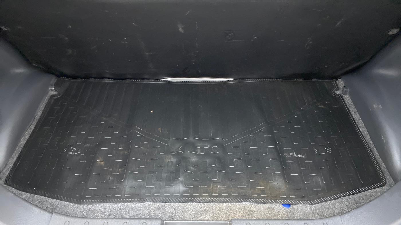 2018 Maruti Alto 800 LXI, Petrol, Manual, 21,884 km, Boot Inside