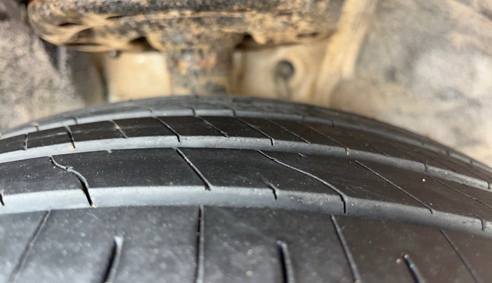 2013 Nissan Teana 250XV, Petrol, Automatic, 70,517 km, Right Front Tyre Tread