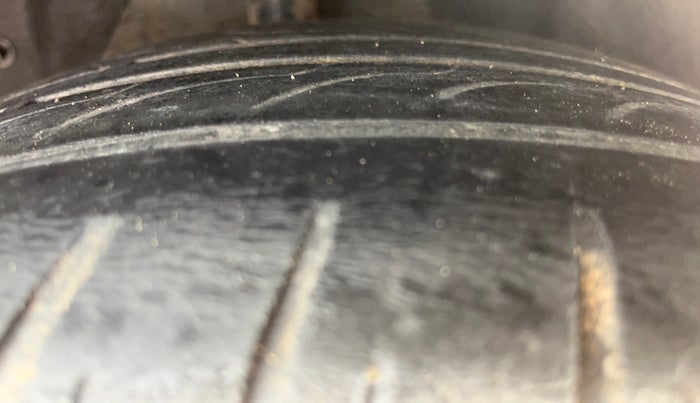 2013 Nissan Teana 250XV, Petrol, Automatic, 70,517 km, Right Rear Tyre Tread