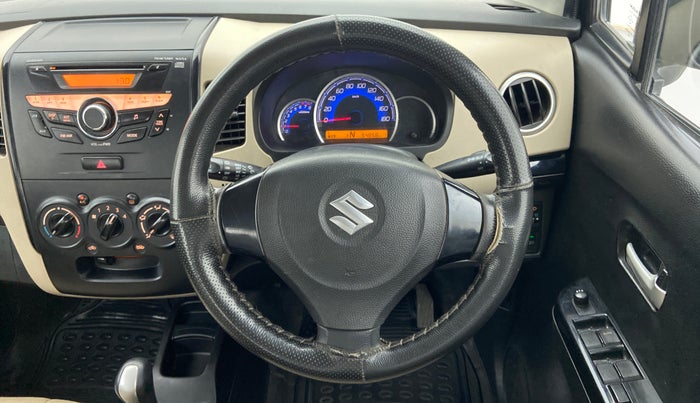 2017 Maruti Wagon R 1.0 VXI AMT, Petrol, Automatic, 54,856 km, Steering Wheel Close Up