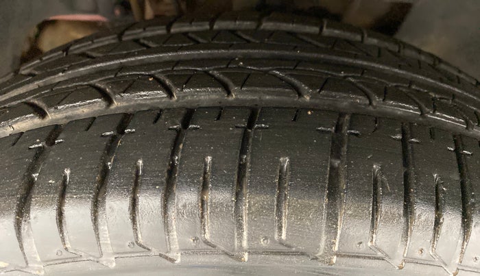 2016 Tata Tiago XZ 1.2 REVOTRON, Petrol, Manual, 74,246 km, Left Front Tyre Tread