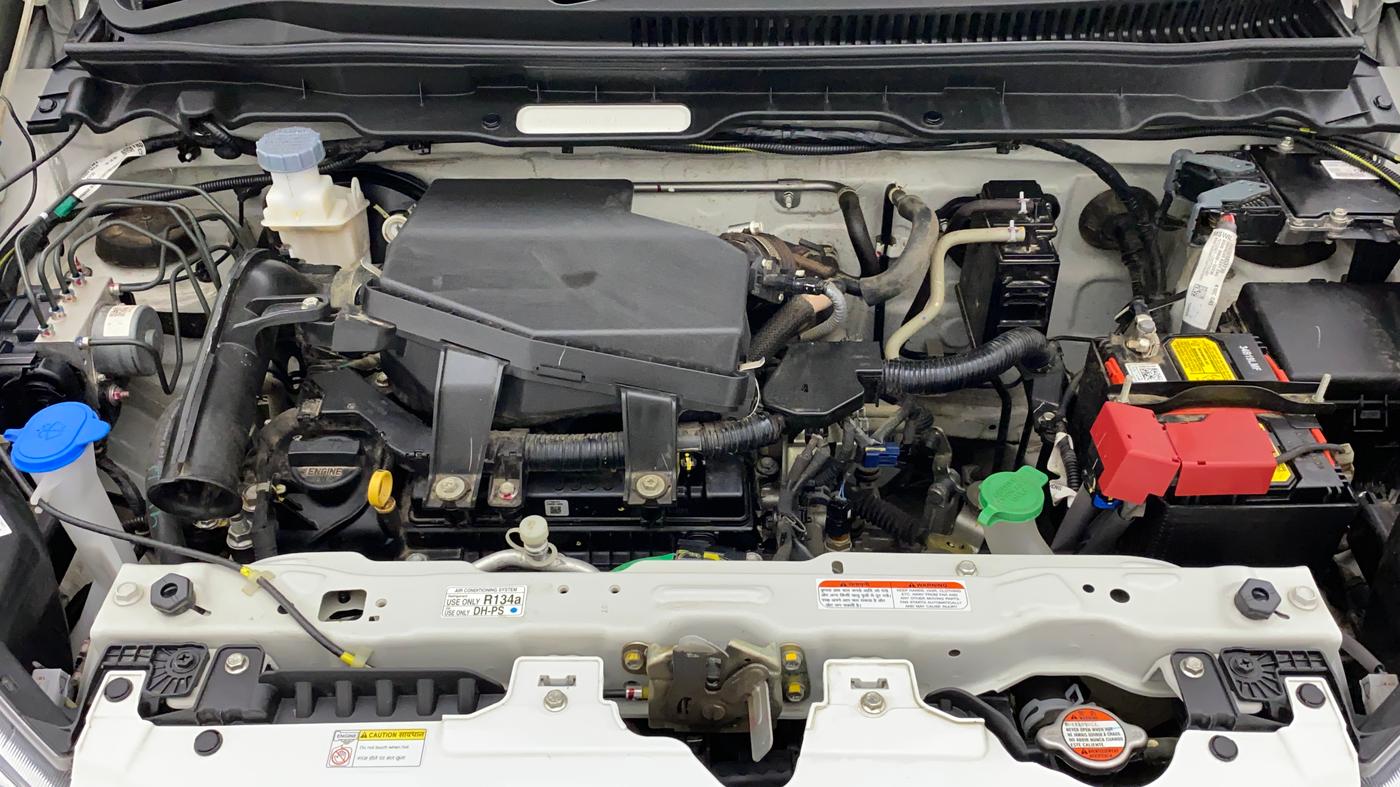2022 Maruti Alto K10 VXI PLUS, Petrol, Manual, 8,598 km, Open Bonet