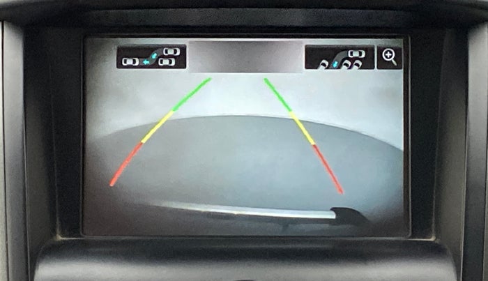 2018 Mahindra XUV500 W9, Diesel, Manual, 42,618 km, Parking Camera