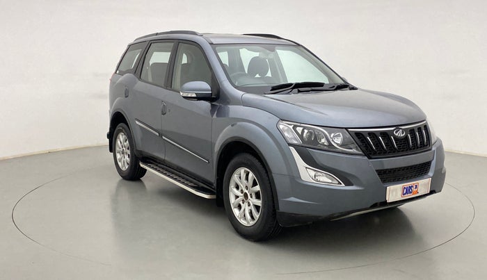 2018 Mahindra XUV500 W9, Diesel, Manual, 42,618 km, Right Front Diagonal