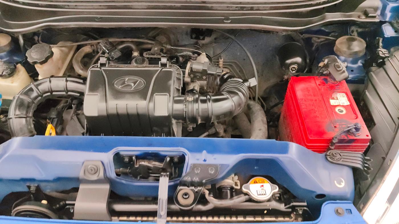 2014 Hyundai Eon ERA +, Petrol, Manual, 79,965 km, Engine View - Left