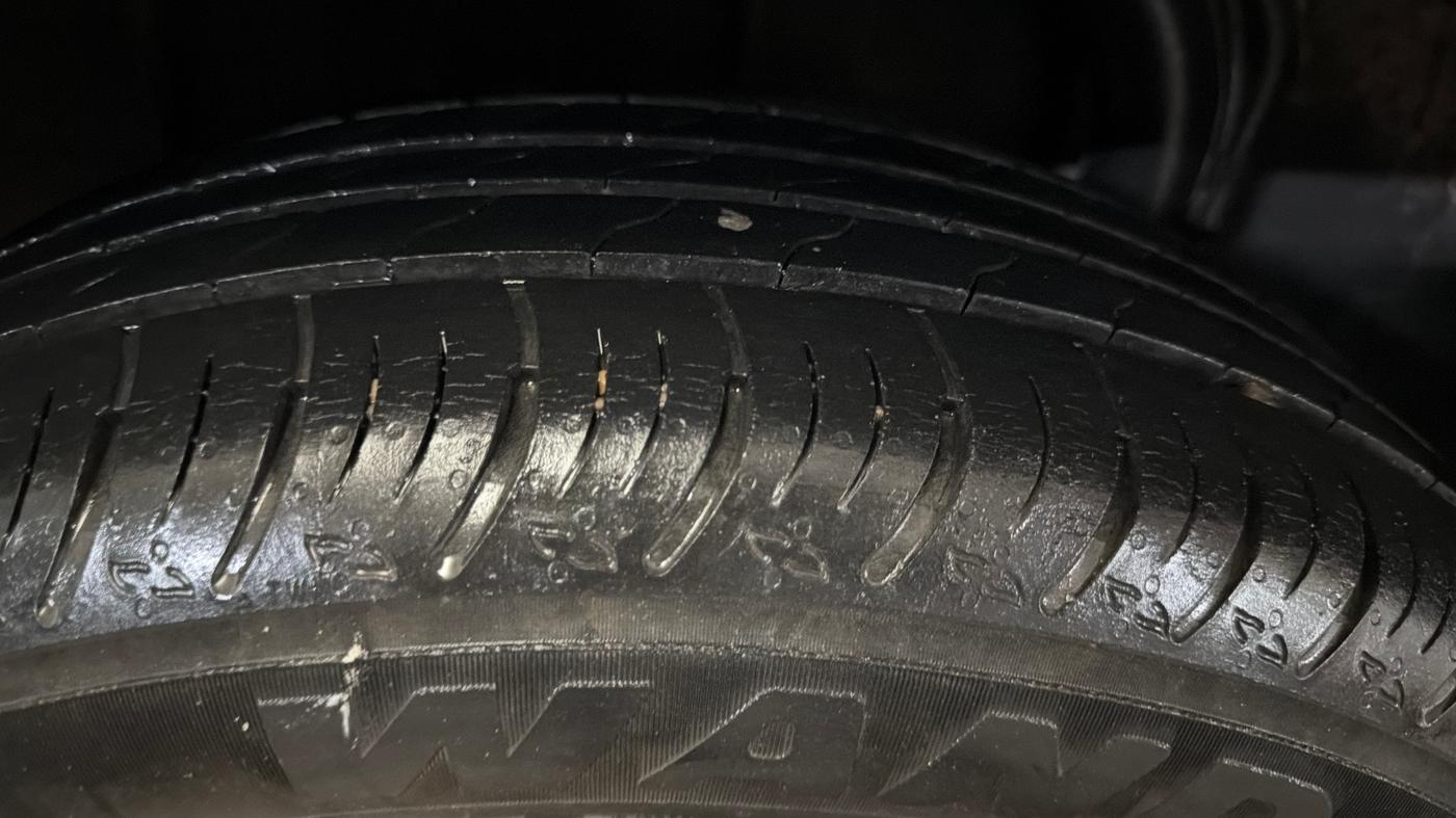 2022 Nissan MAGNITE XL, Petrol, Manual, 28,339 km, Right Rear Tyre Tread