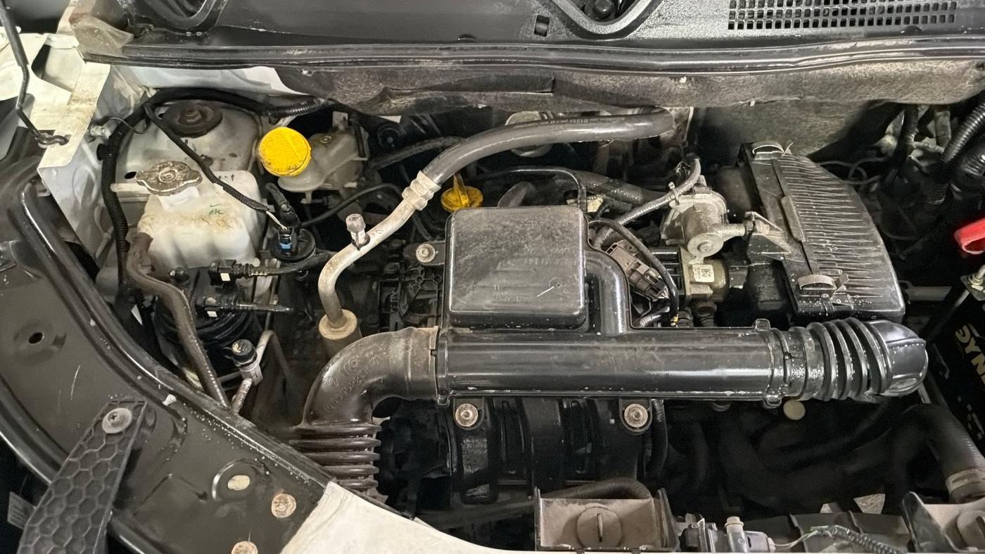 2022 Nissan MAGNITE XL, Petrol, Manual, 28,339 km, Engine View - Right