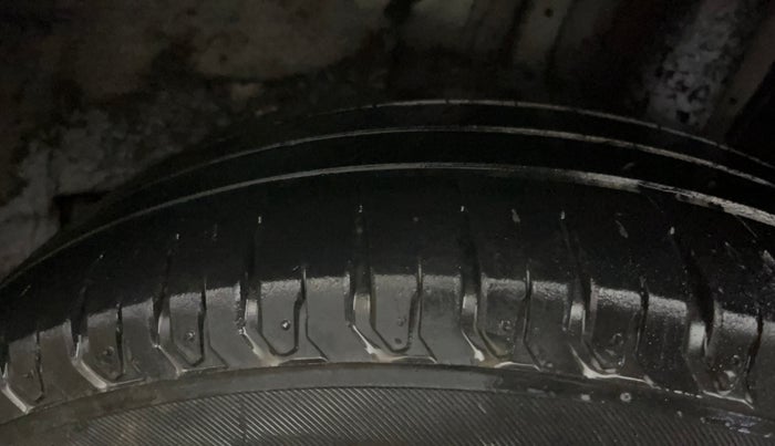 2018 Hyundai Elite i20 ASTA 1.2, Petrol, Manual, 62,253 km, Left Rear Tyre Tread