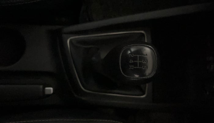 2018 Hyundai Elite i20 ASTA 1.2, Petrol, Manual, 62,253 km, Gear Lever