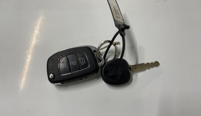 2018 Hyundai Elite i20 ASTA 1.2, Petrol, Manual, 62,253 km, Key Close Up