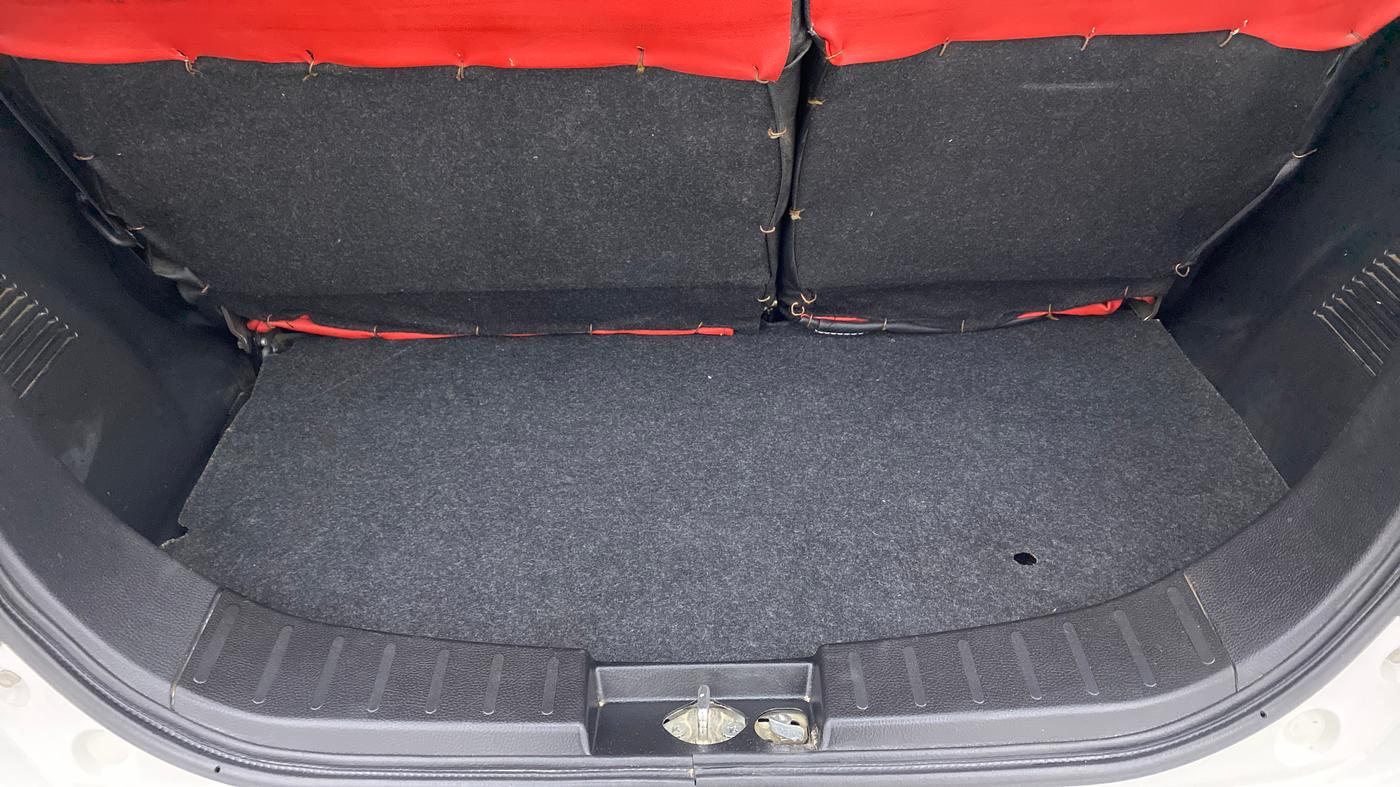 2018 Maruti Wagon R 1.0 VXI, Petrol, Manual, 15,295 km, Boot Inside