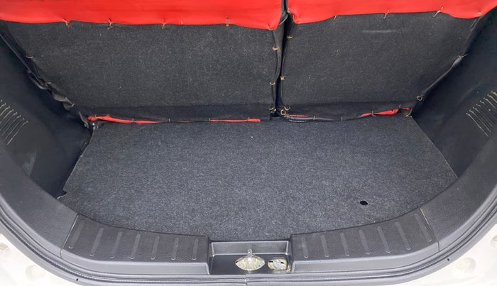 2018 Maruti Wagon R 1.0 VXI, Petrol, Manual, 15,295 km, Boot Inside
