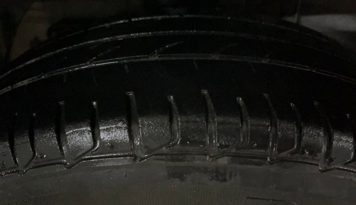 2019 Hyundai Elite i20 MAGNA PLUS 1.2, Petrol, Manual, 71,177 km, Right Rear Tyre Tread