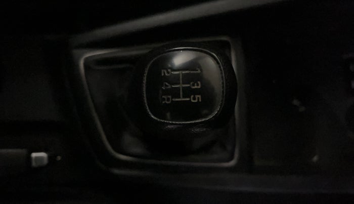 2019 Hyundai Elite i20 MAGNA PLUS 1.2, Petrol, Manual, 71,177 km, Gear Lever