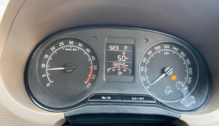 2016 Skoda Rapid 1.5 TDI CR STYLE PLUS AT, Diesel, Automatic, 1,32,232 km, Odometer Image