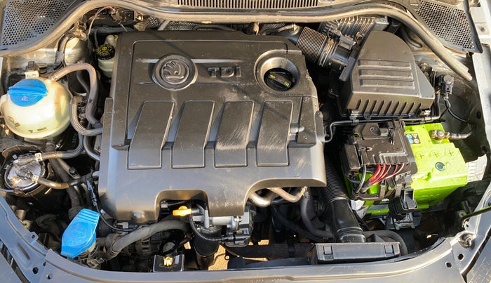 2016 Skoda Rapid 1.5 TDI CR STYLE PLUS AT, Diesel, Automatic, 1,32,232 km, Engine View
