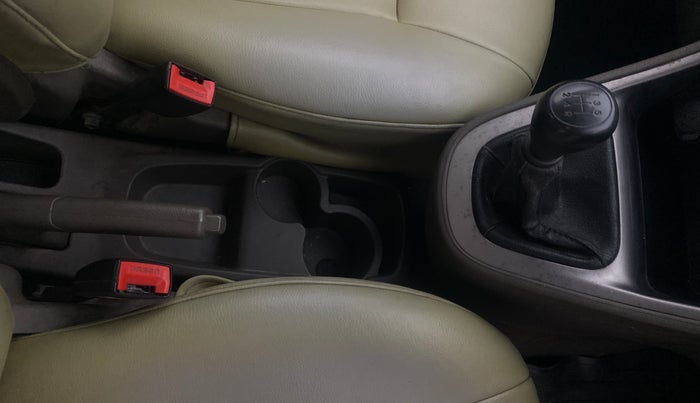 2015 Hyundai i10 MAGNA 1.1, Petrol, Manual, 65,708 km, Gear Lever