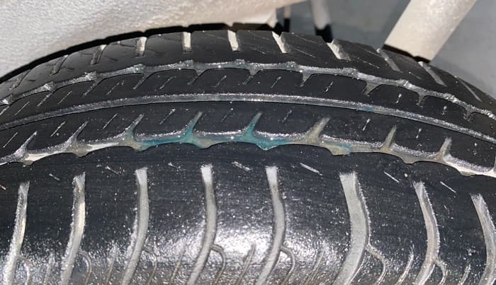2016 Maruti Wagon R 1.0 VXI, Petrol, Manual, 21,019 km, Left Rear Tyre Tread