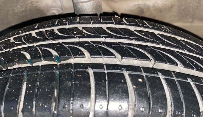 2016 Maruti Wagon R 1.0 VXI, Petrol, Manual, 21,019 km, Right Front Tyre Tread