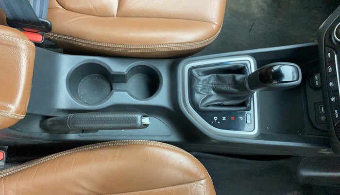 2016 Hyundai Creta SX PLUS AT 1.6 DIESEL, Diesel, Automatic, 1,07,738 km, Gear Lever