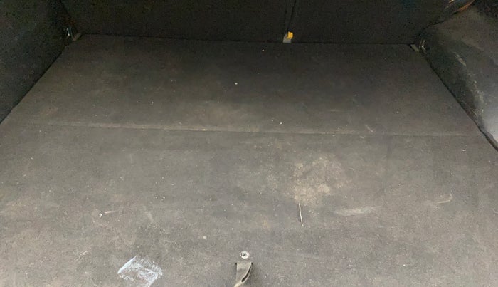 2016 Hyundai Creta SX PLUS AT 1.6 DIESEL, Diesel, Automatic, 1,07,738 km, Boot Inside