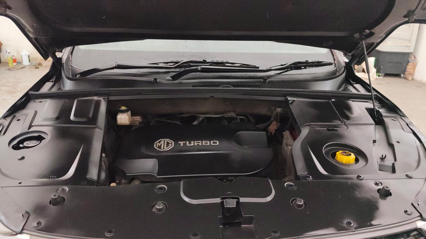 2019 MG HECTOR SHARP 2.0 DIESEL, Diesel, Manual, 88,429 km, Engine View