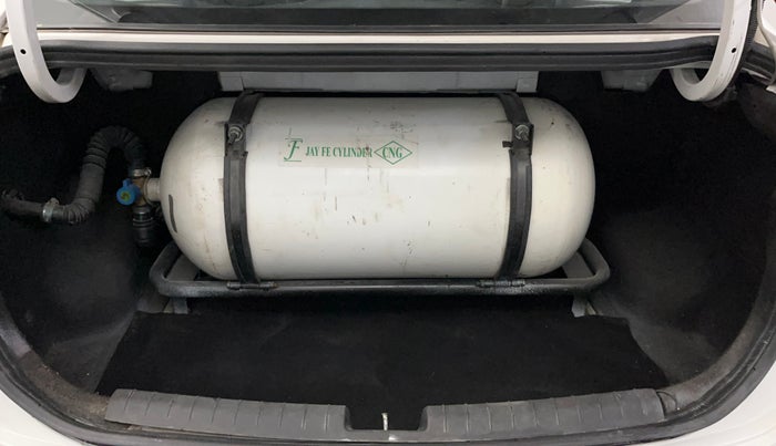 2022 Hyundai XCENT PRIME 	T+ CNG, CNG, Manual, 44,227 km, Boot Inside
