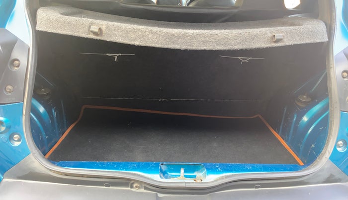 2019 Renault Kwid CLIMBER 1.0 AMT (O), Petrol, Automatic, 83,820 km, Boot Inside