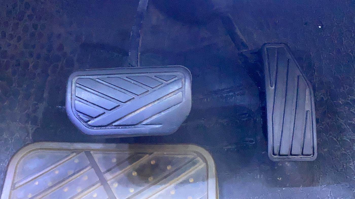 2017 Maruti Baleno ALPHA CVT PETROL 1.2, Petrol, Automatic, 54,065 km, Pedals