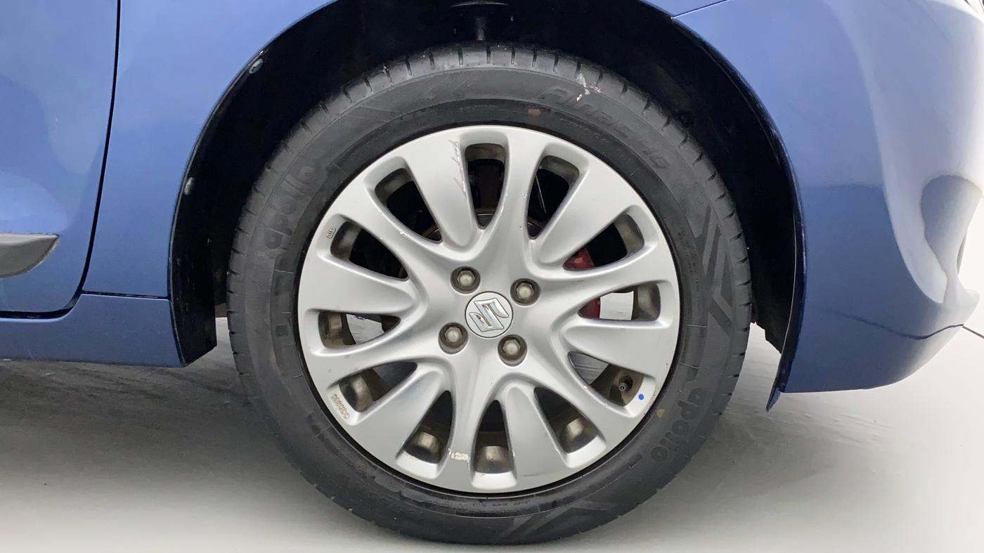 2017 Maruti Baleno ALPHA CVT PETROL 1.2, Petrol, Automatic, 54,065 km, Right Front Wheel