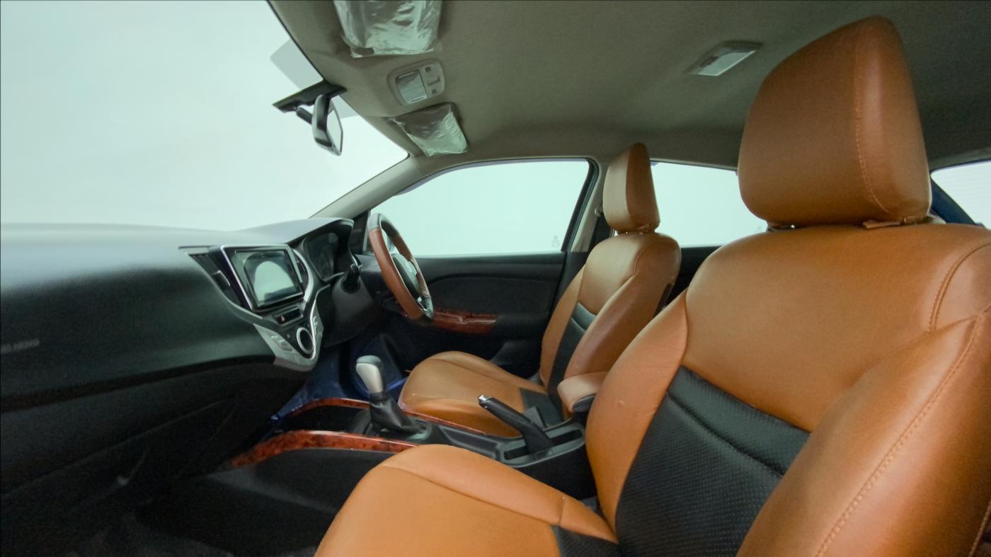 2017 Maruti Baleno ALPHA CVT PETROL 1.2, Petrol, Automatic, 54,065 km, Right Side Front Door Cabin