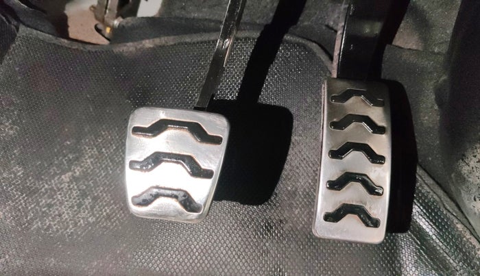 2020 Hyundai NEW I20 SPORTZ 1.0T GDI IMT, Petrol, Manual, 50,779 km, Pedals