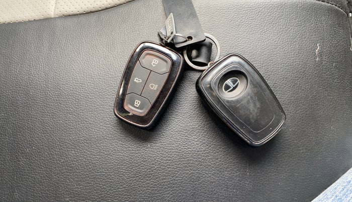 2022 Tata TIGOR XZ PETROL, Petrol, Manual, 52,791 km, Key Close Up