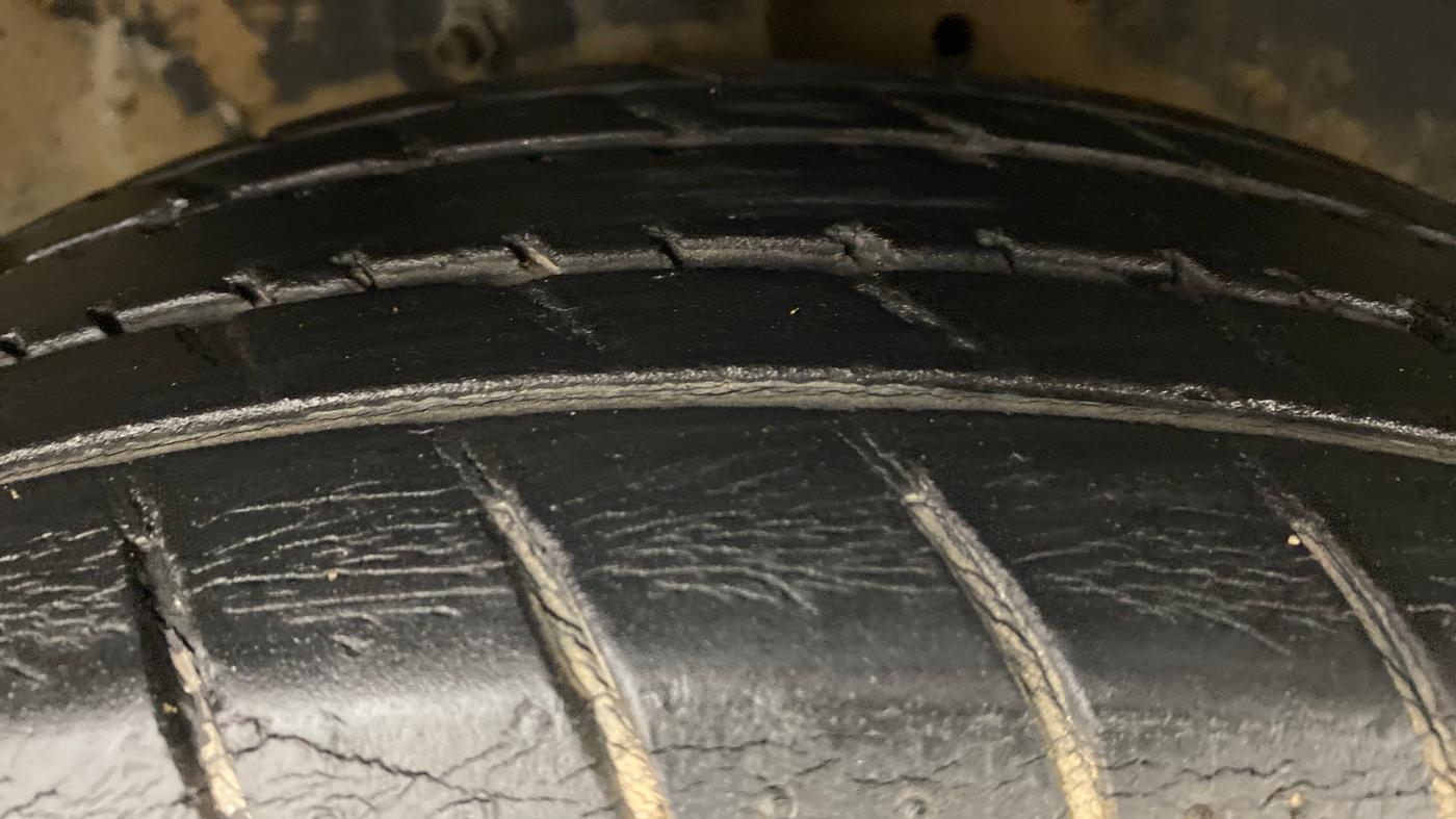 2015 Maruti Celerio ZXI AMT, Petrol, Automatic, 53,445 km, Right Front Tyre Tread