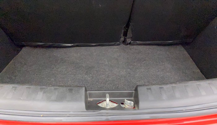 2016 Maruti Swift VXI, Petrol, Manual, 42,808 km, Boot Inside