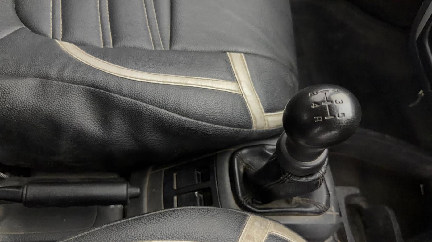 2019 Maruti Alto 800 LXI, Petrol, Manual, 52,531 km, Gear Lever