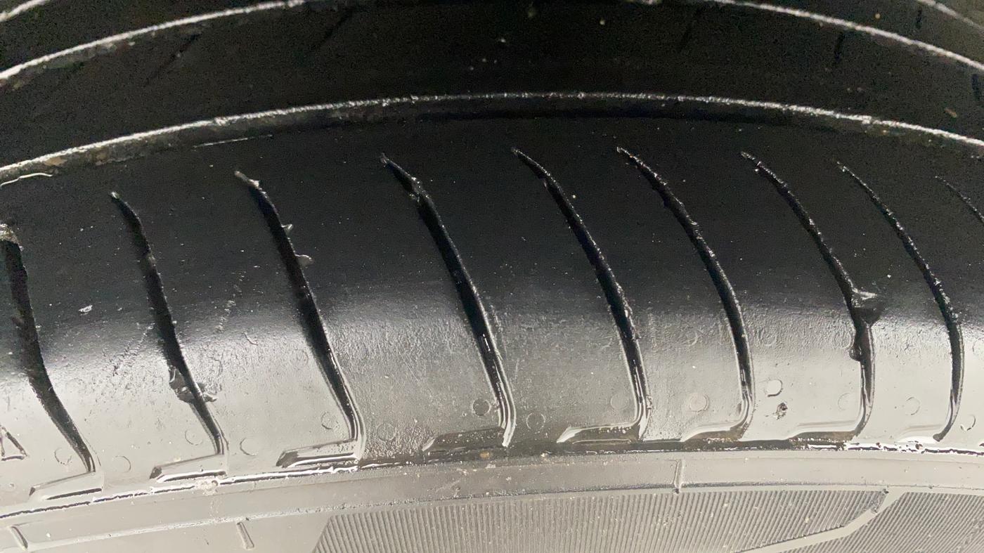 2023 Hyundai EXTER SX (O) CONNECT, Petrol, Manual, 40,734 km, Right Rear Tyre Tread