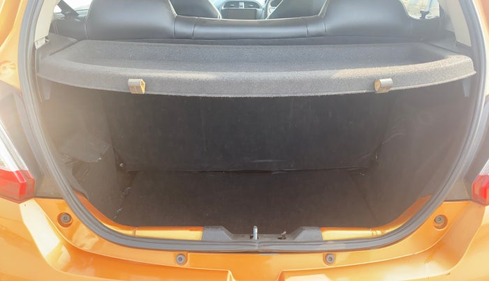 2018 Tata Tiago XT PETROL, Petrol, Manual, 66,413 km, Boot Inside