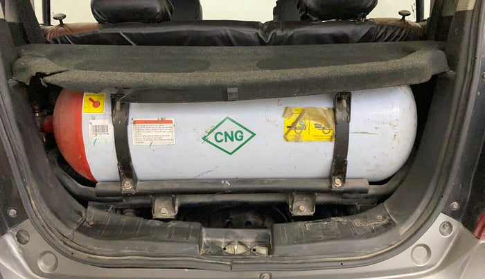 2017 Maruti Wagon R 1.0 LXI CNG, CNG, Manual, 71,489 km, Boot Inside