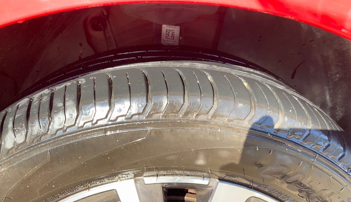 2022 Skoda SLAVIA STYLE 1.0L TSI AT, Petrol, Automatic, 20,469 km, Right Front Tyre Tread