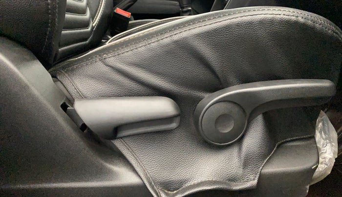 2021 Maruti Vitara Brezza ZXI, Petrol, Manual, 36,443 km, Driver Side Adjustment Panel