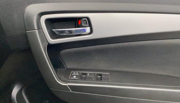 2021 Maruti Vitara Brezza ZXI, Petrol, Manual, 36,443 km, Driver Side Door Panels Control