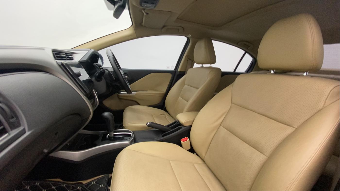 2019 Honda City 1.5L I-VTEC ZX CVT, Petrol, Automatic, 55,529 km, Right Side Front Door Cabin