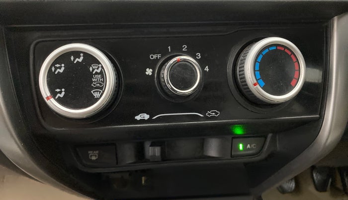 2015 Honda City 1.5L I-DTEC S, Diesel, Manual, 90,695 km, Dashboard - Air Re-circulation knob is not working